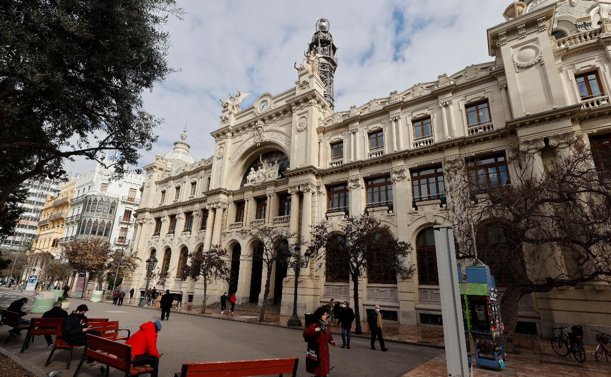 Edificio de Correos de Valencia | Un edificio en busca de uso (y cinco ideas de arquitectos valencianos)