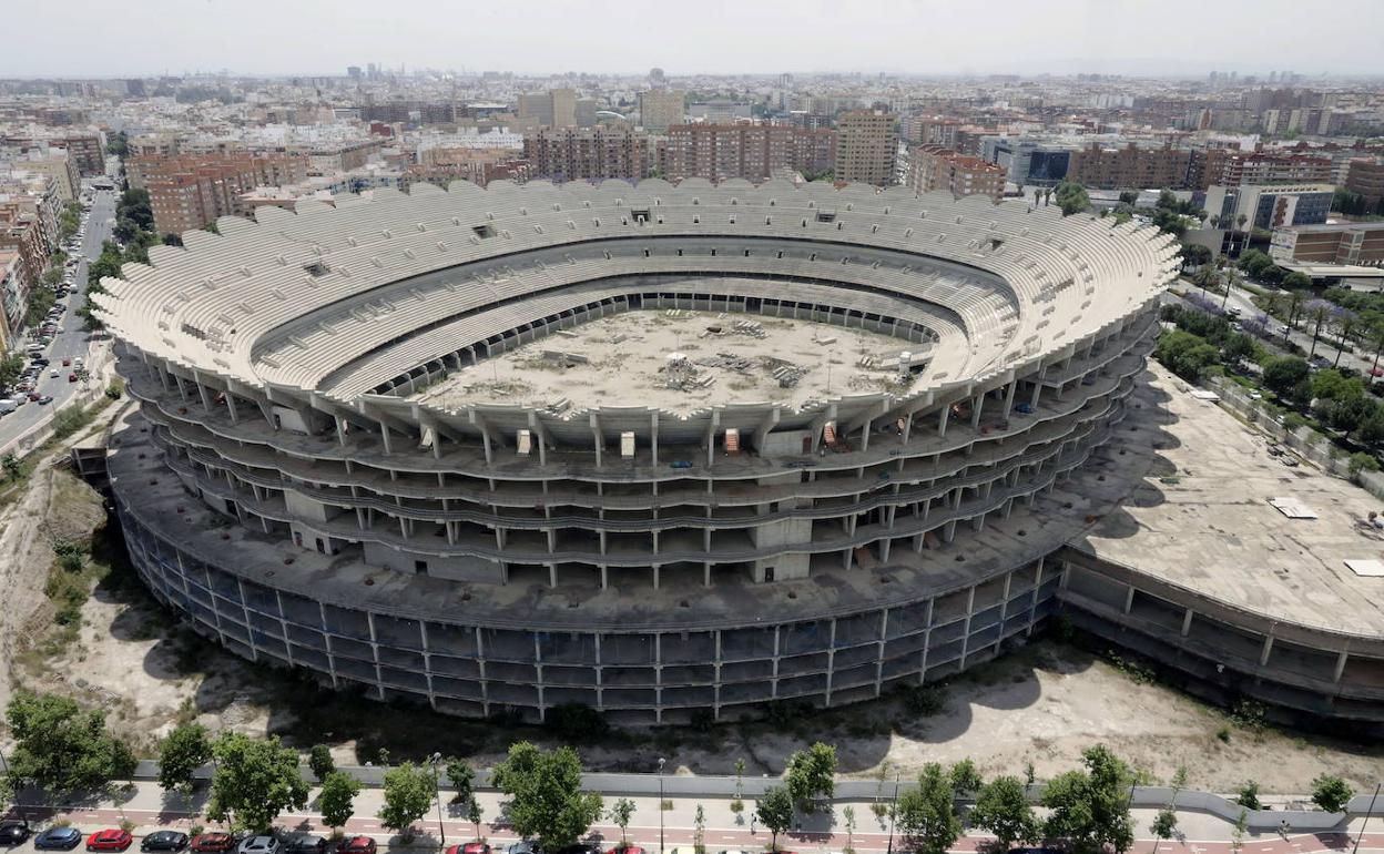 Aspecto de las obras del nuevo estadio del Valencia. 