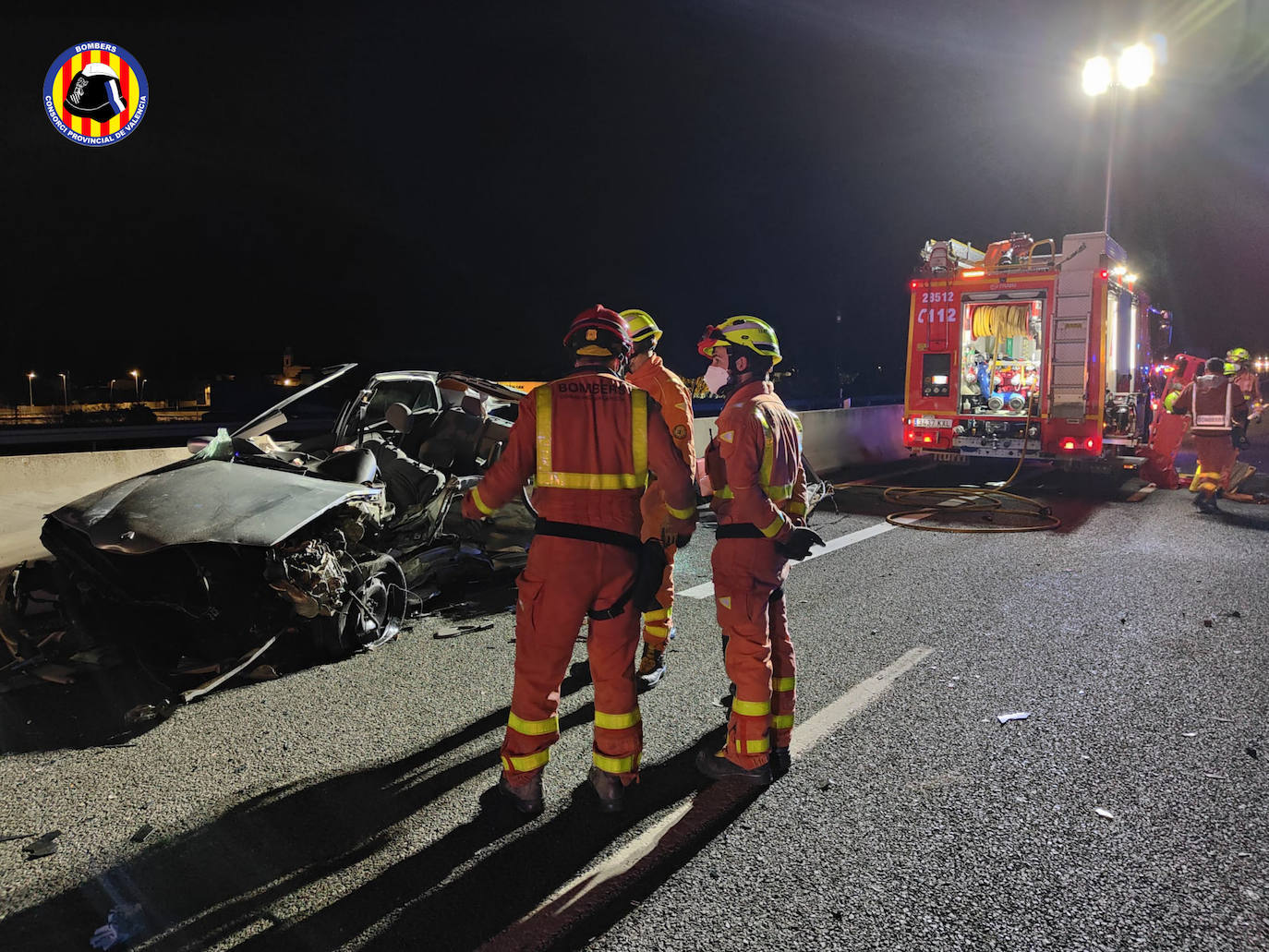 Fotos: Cinco muertos en un grave accidente en Rotglà i Corberà