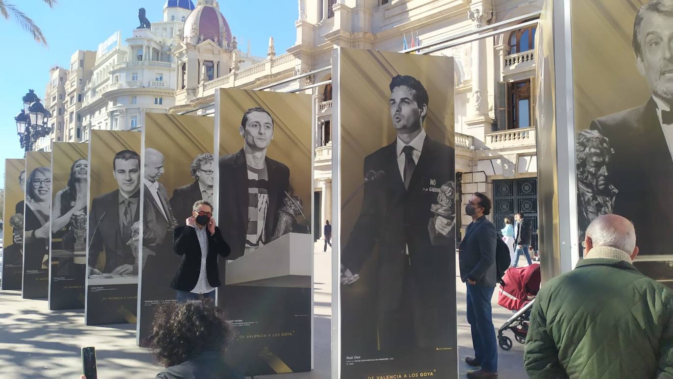 Fotos: Los Goya transforman la plaza del Ayuntamiento de Valencia