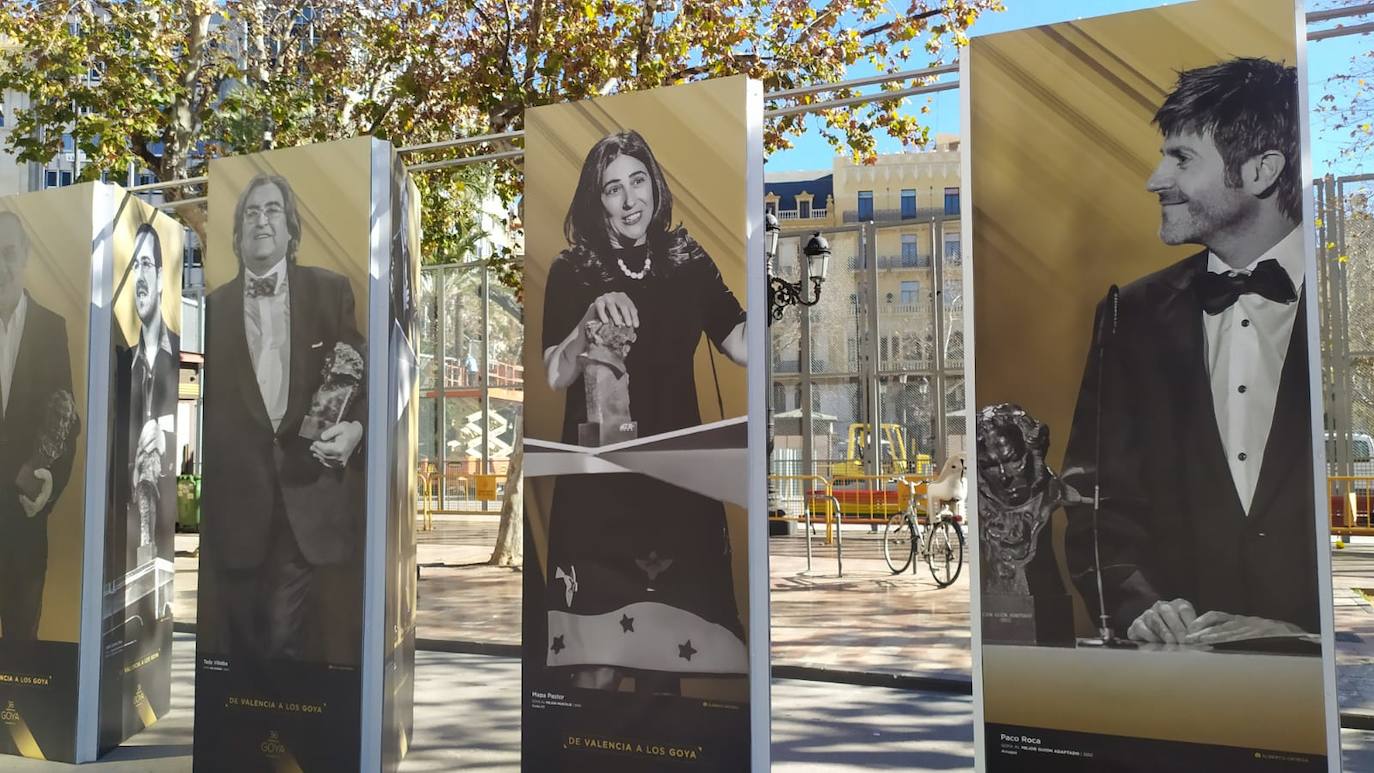 Fotos: Los Goya transforman la plaza del Ayuntamiento de Valencia