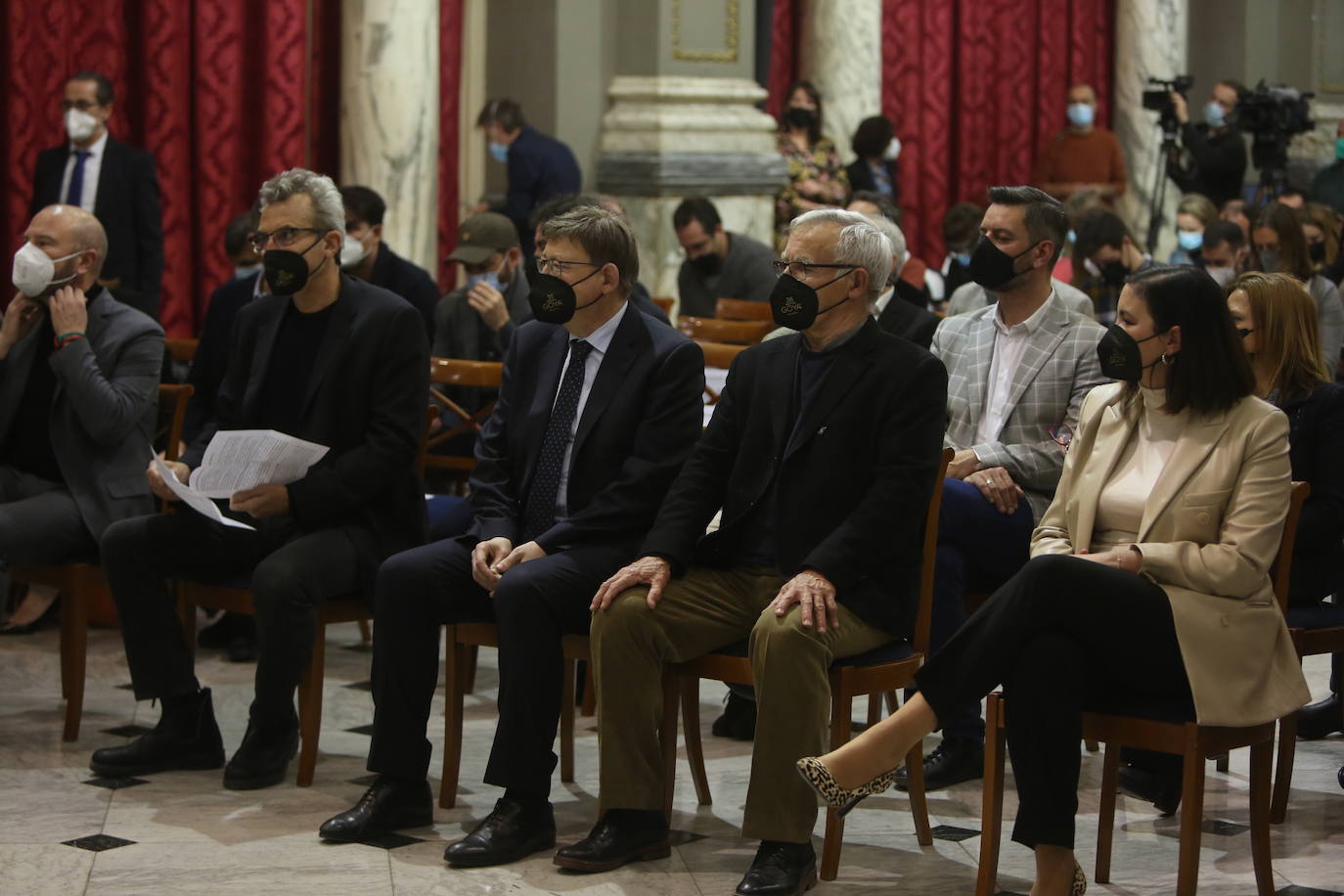 Fotos: Los Goya transforman la plaza del Ayuntamiento de Valencia