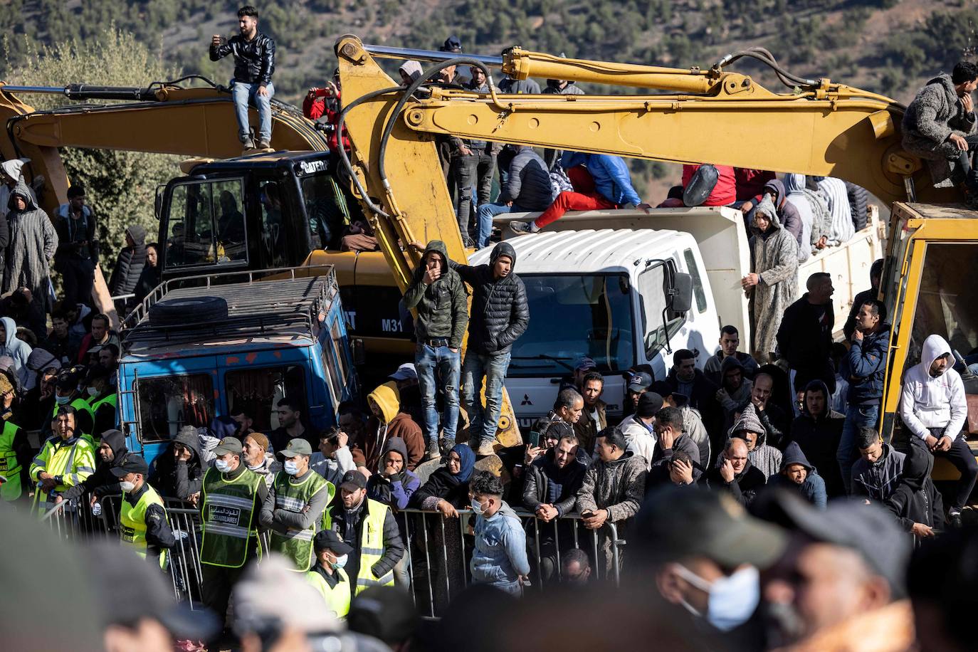 Marruecos se vuelca para sacar al niño del pozo donde cayó el martes 1 de febrero de 2022. 