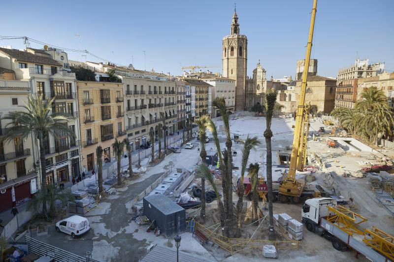 Fotos: Las obras de la Plaza de la Reina avanzan