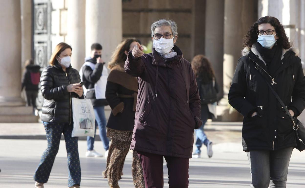 Última hora del coronavirus en Valencia | Sanidad suma 9.101 contagios y 22 muertes por covid en la Comunitat