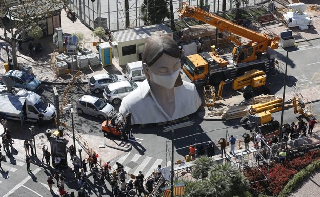 Puig avanza que se tendrán que usar las mascarillas en las aglomeraciones y en la mascletà