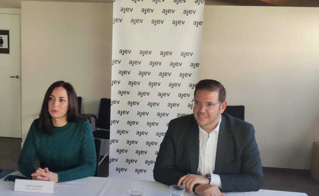 Raquel Montesinos, directora y secretaria general de AJEV, y José Vicente Villaverde, presidente de AJEV. 