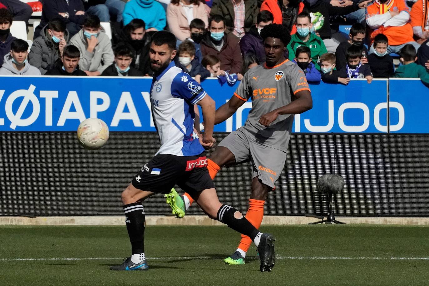 Fotos: Las mejores imágenes del Deportivo Alavés-Valencia CF