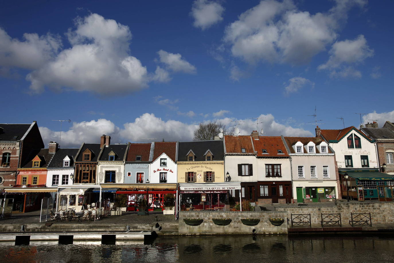 3.- Amiens (Francia)