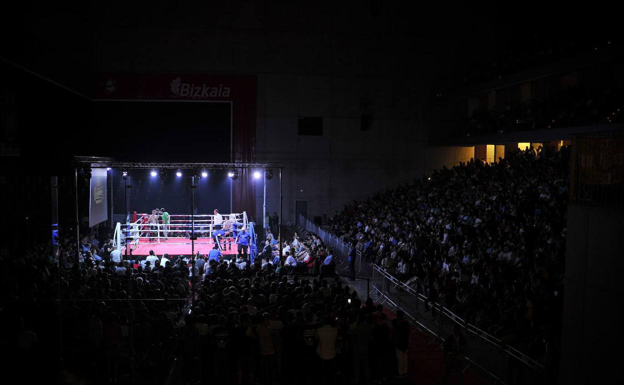 Muere Héctor González | El boxeador valenciano Héctor González muere tras casi dos semanas en la UCI