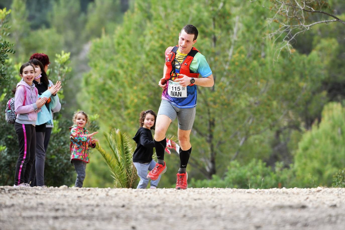 La prueba se celebra en Ondara con centenares de participantes