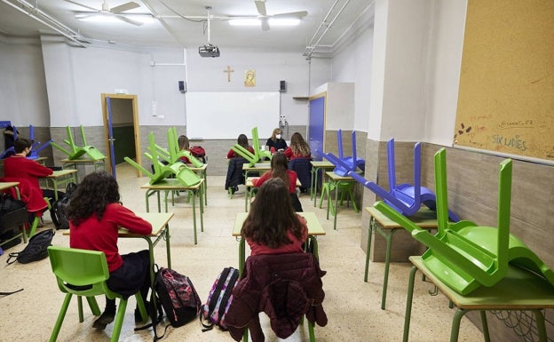 Las aulas podrán seguir abiertas aunque se detecten más de cinco contagios