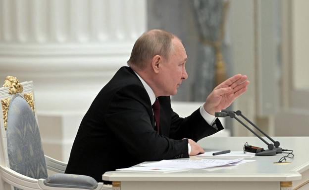 Vladímir Putin, este lunes durante la reunión del Consejo de Seguridad ruso.