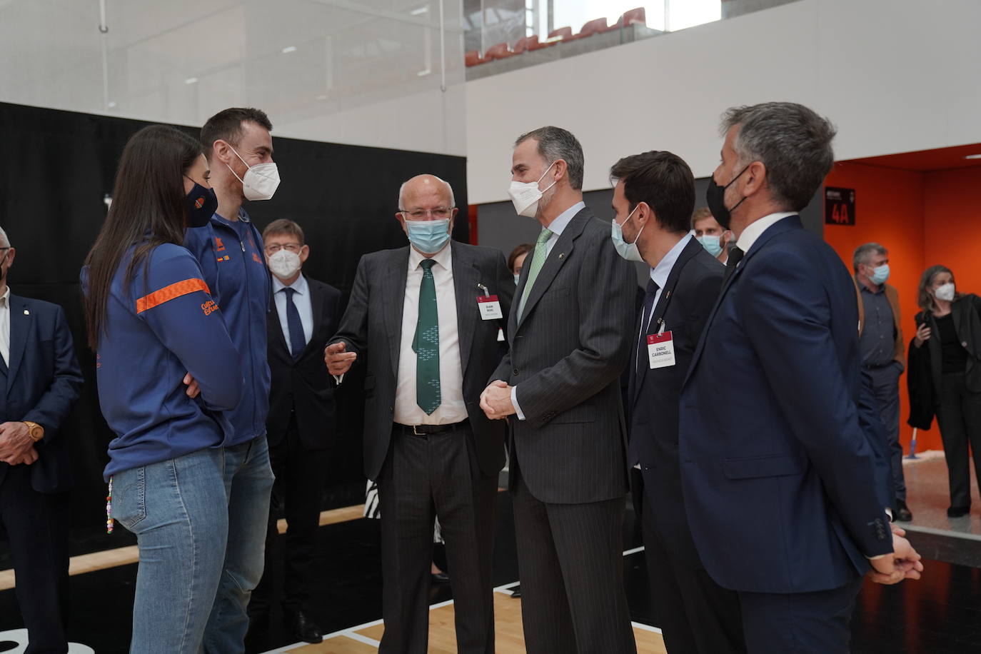 Fotos: El Rey visita l&#039;Alqueria del Basket y las obras del Casal España Arena