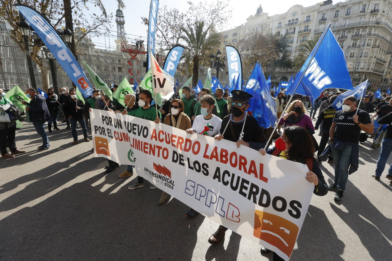 Fotos: Protesta de funcionarios municipales en Valencia