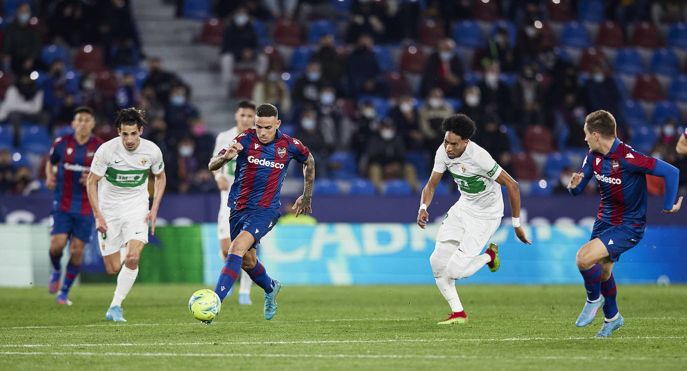 Fotos: Las mejores imágenes del Levante UD-Elche CF