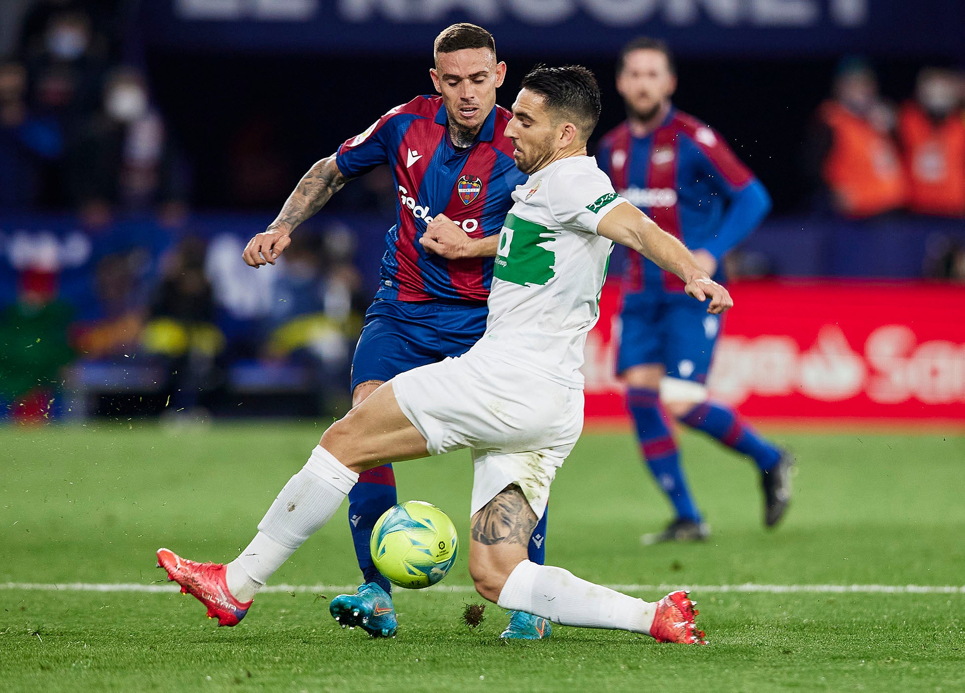 Fotos: Las mejores imágenes del Levante UD-Elche CF