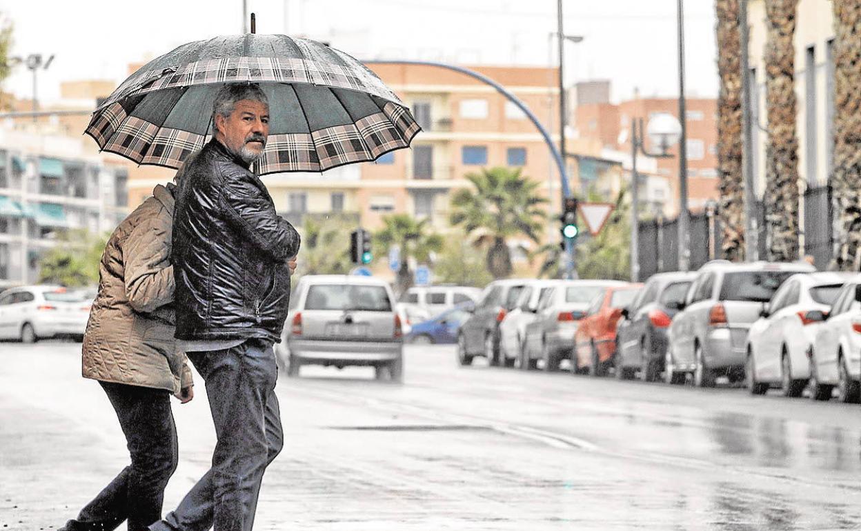 Lluvias, viento y frío para el fin de semana en Alicante. 