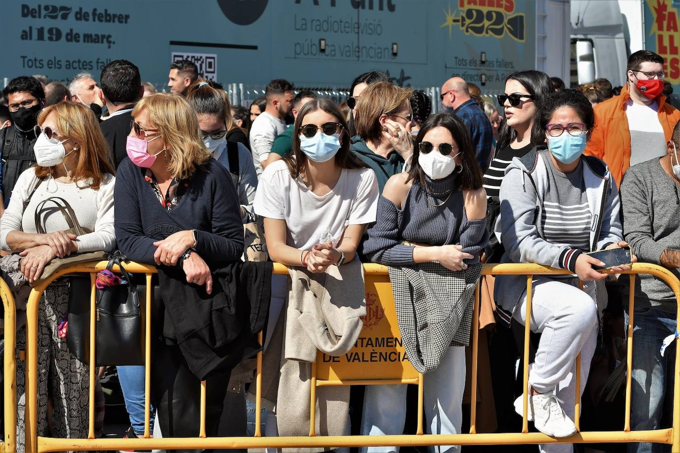 Fotos: Búscate en la mascletà del 1 de marzo de 2022