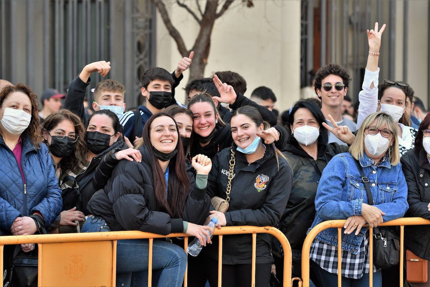 Fotos: Búscate en la mascletà del 1 de marzo de 2022