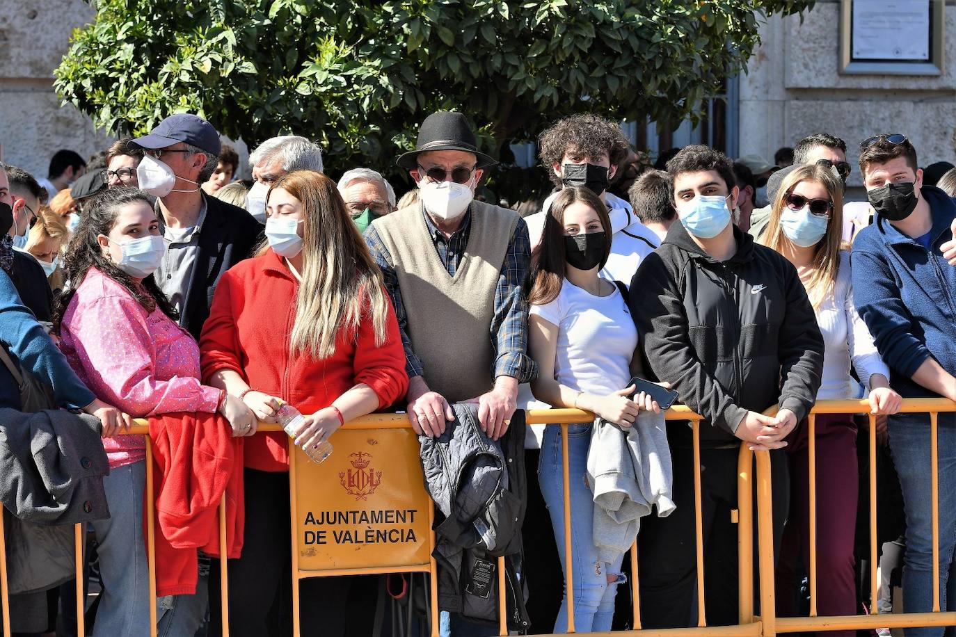 Fotos: Búscate en la mascletà del 1 de marzo de 2022