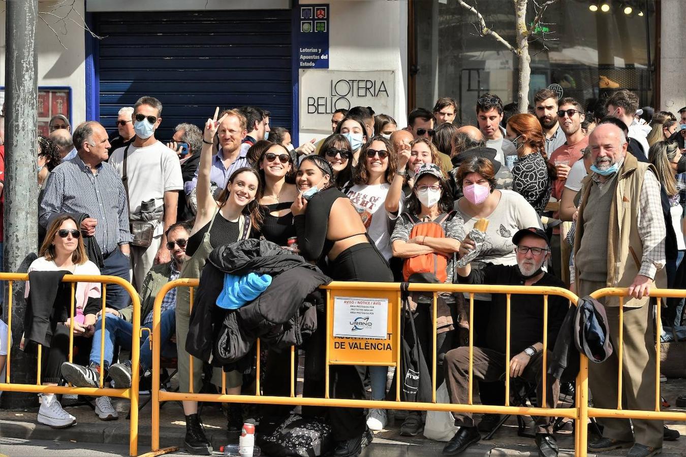 Fotos: Búscate en la mascletà del 2 de marzo de 2022