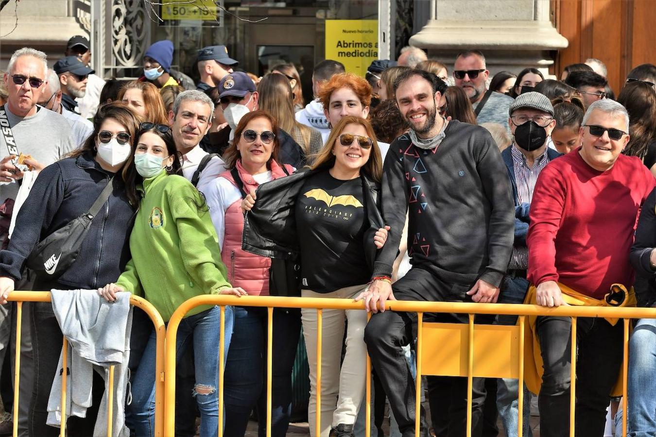 Fotos: Búscate en la mascletà del 2 de marzo de 2022