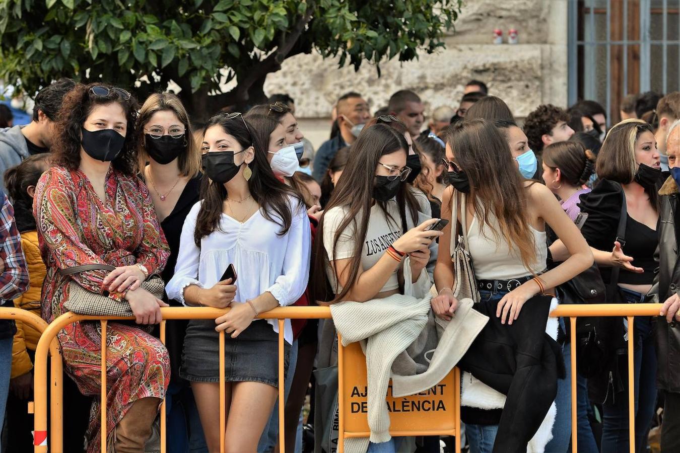 Fotos: Búscate en la mascletà del 2 de marzo de 2022