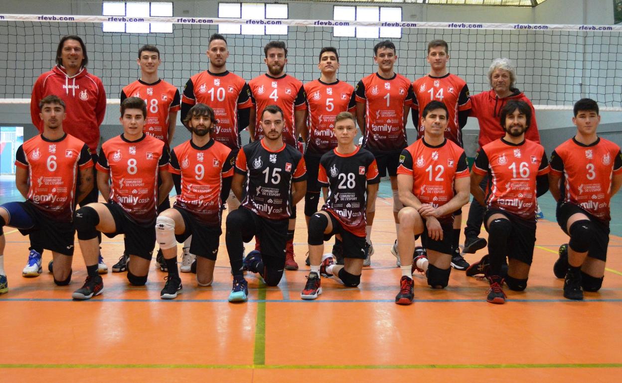Equipo masculino del  Xàtiva Voleibol. 