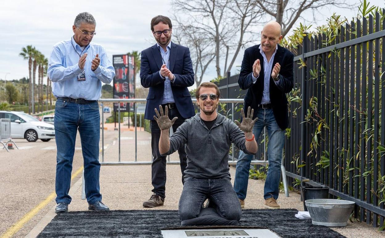 Sete Gibernau deja huella en Cheste