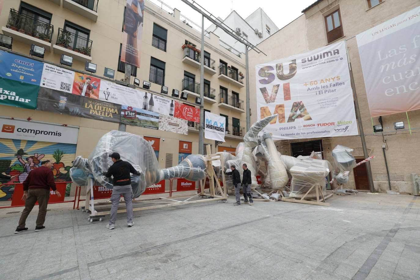 Fotos: Llegan las Fallas de especial a las calles