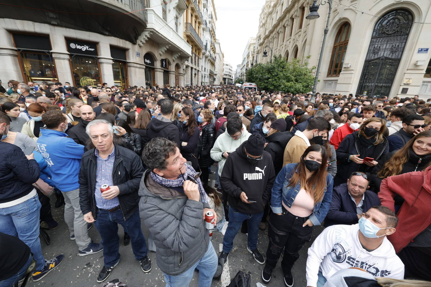 Fotos: Así ha sido la mascletà por Ucrania del 5 de marzo