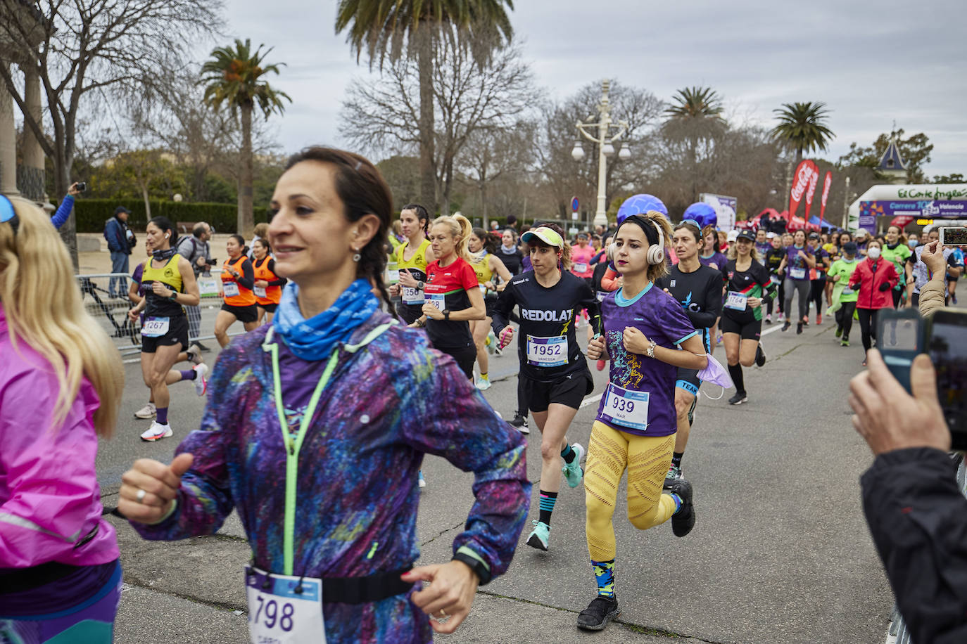Fotos: Búscate en la carrera 10K Femenina de Valencia
