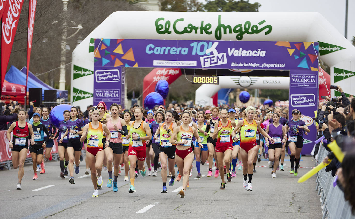 Fotos: Búscate en la carrera 10K Femenina de Valencia