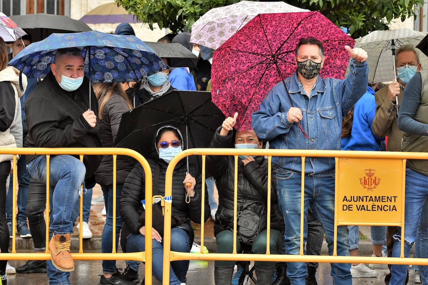 Fotos: Búscate en la mascletà del 6 de marzo de 2022