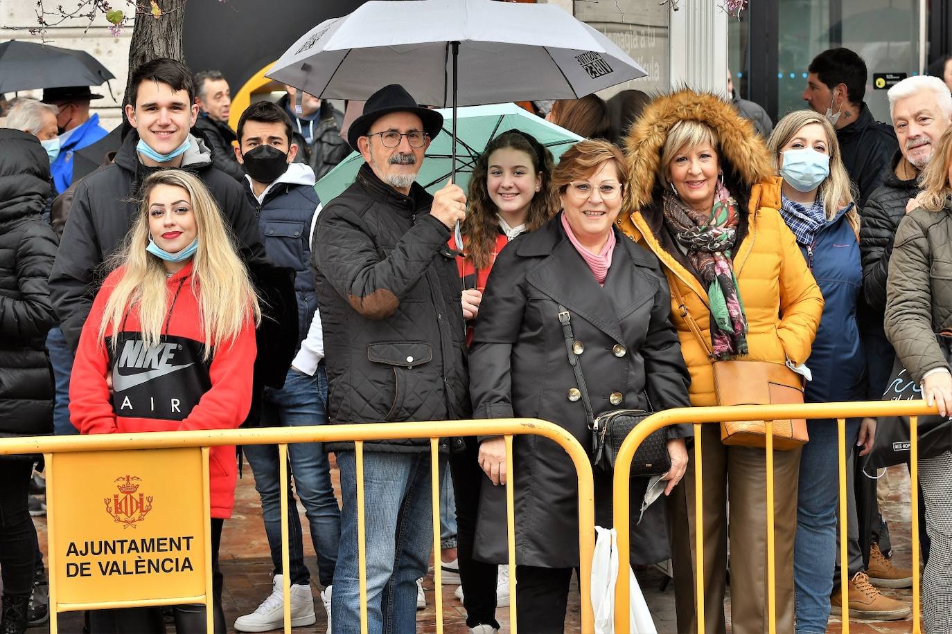 Fotos: Búscate en la mascletà del 6 de marzo de 2022