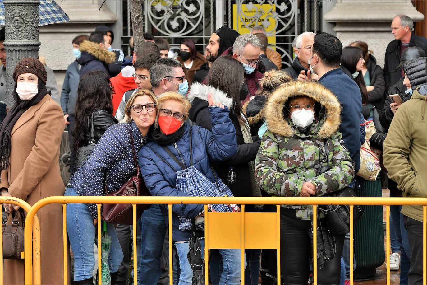 Fotos: Búscate en la mascletà del 6 de marzo de 2022