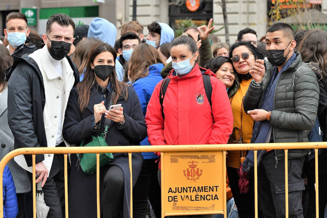 Fotos: Búscate en la mascletà del 6 de marzo de 2022