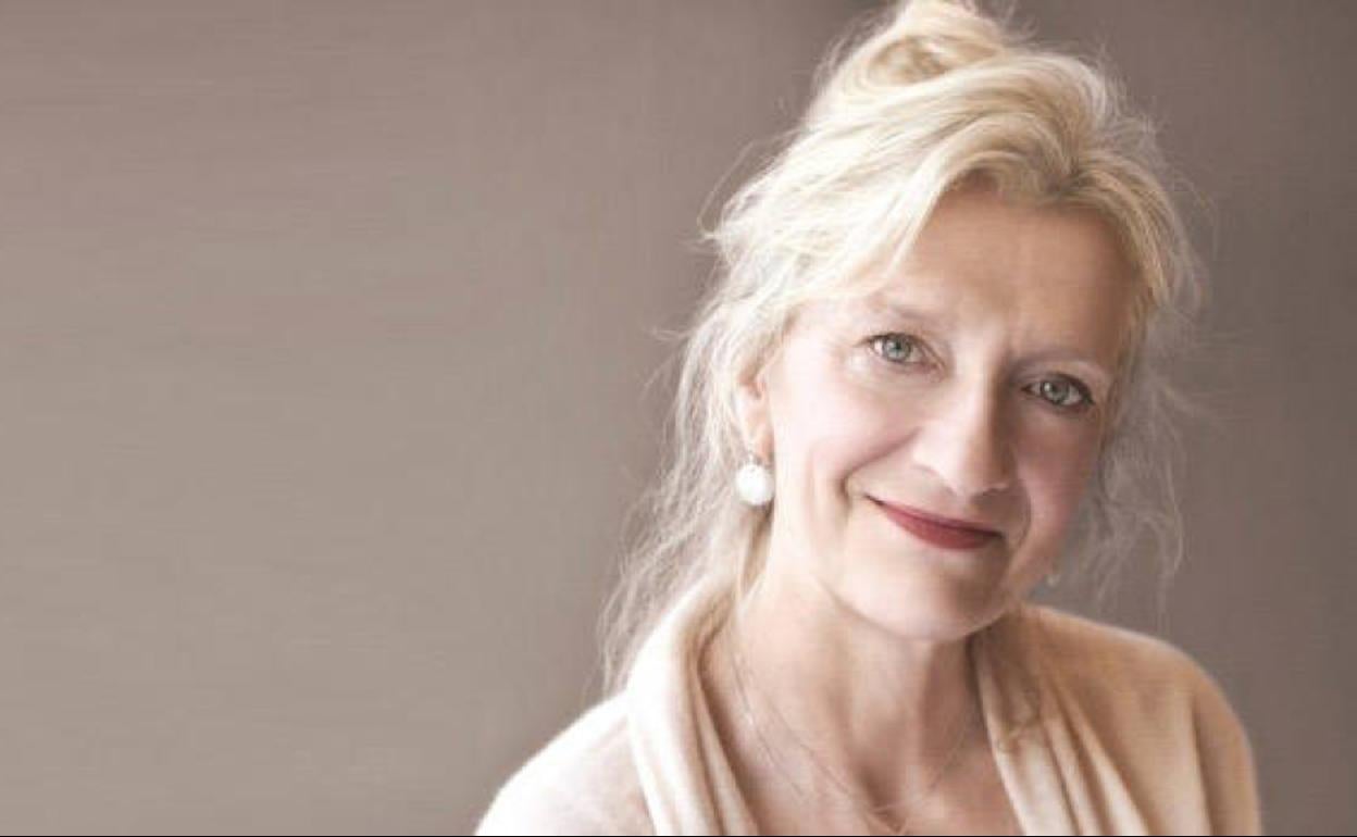 La escritora estadounidense Elizabeth Strout.