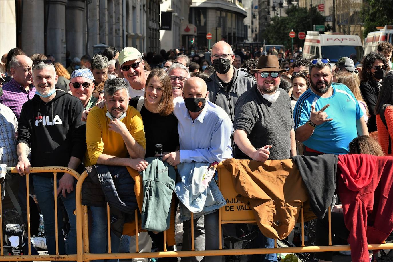 Fotos: Búscate en la mascletà del miércoles 9 de marzo