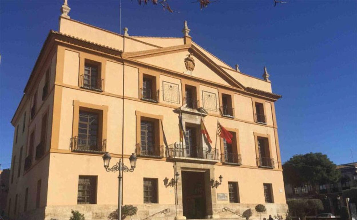 El ayuntamiento de Paterna. 