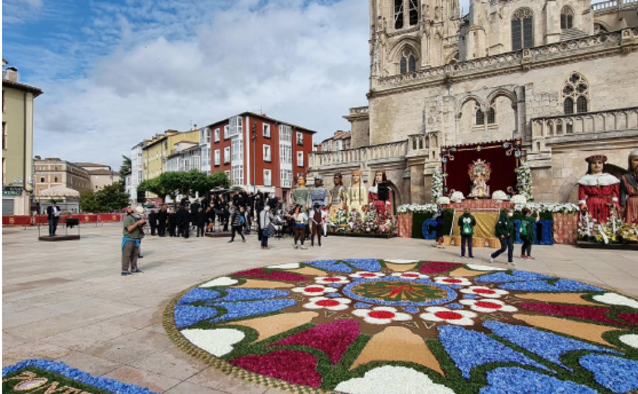 Alfombra floral en Burgos. 