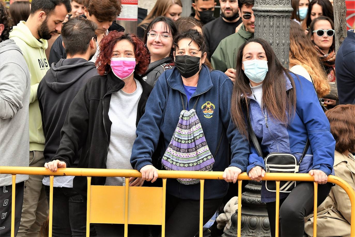 Fotos: Búscate en la mascletà del viernes 11 de marzo