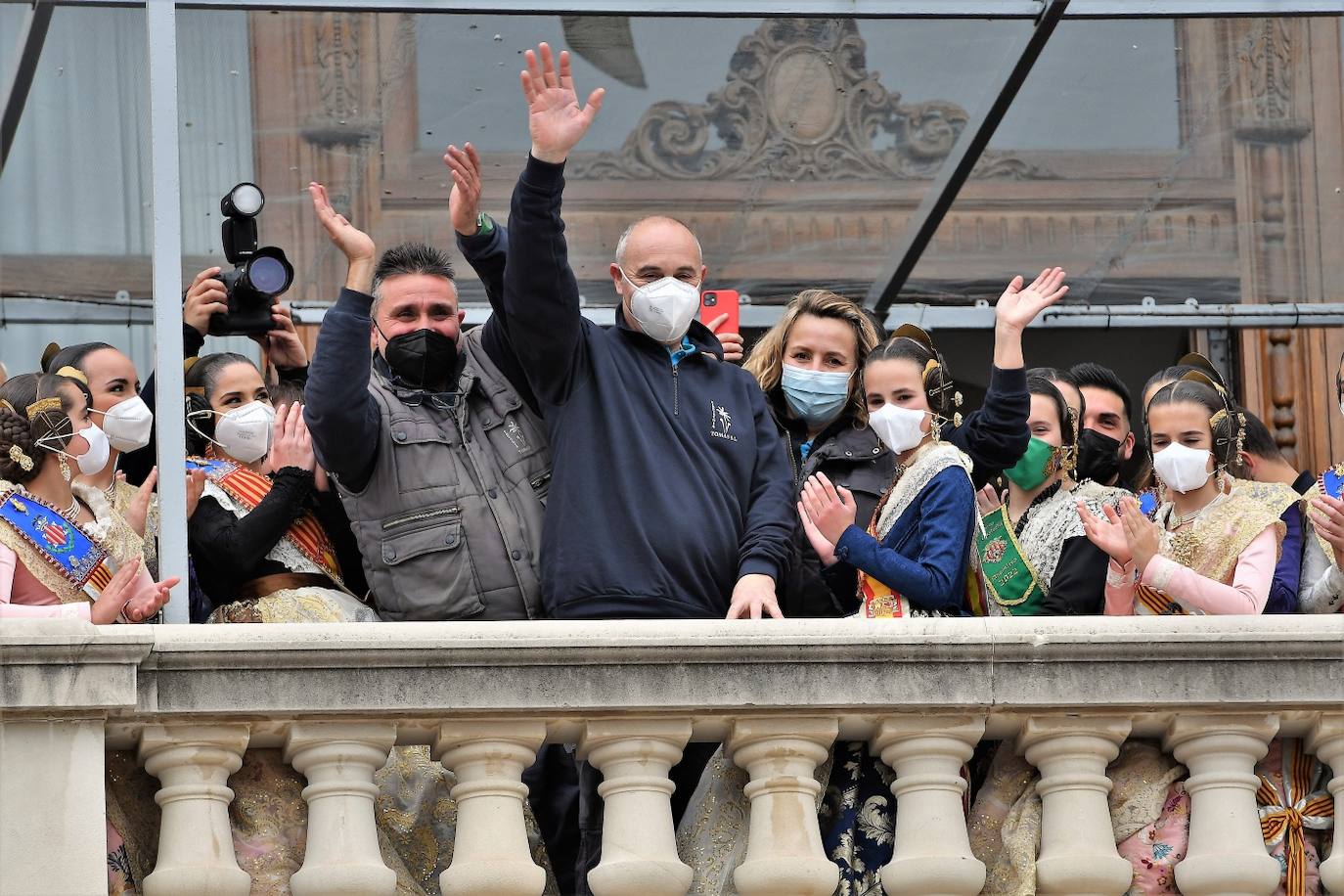 Fotos: Búscate en la mascletà del viernes 11 de marzo