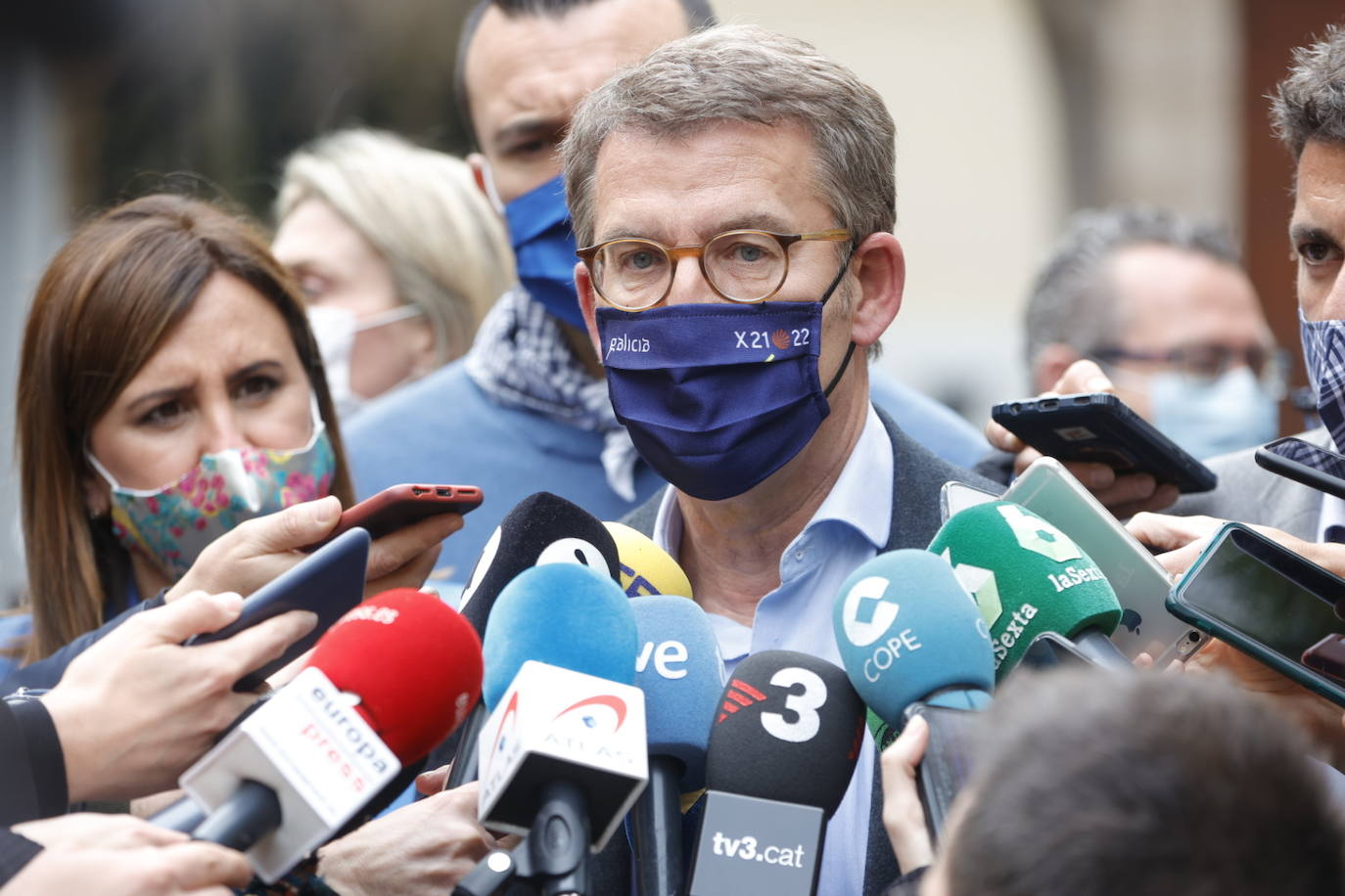 Fotos: Alberto Núñez Feijóo visita el MuVIM de Valencia