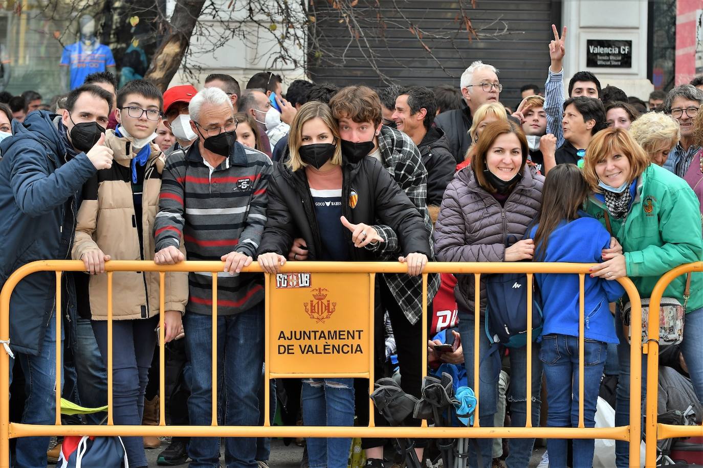 Fotos mascleta domingo: Búscate en la mascletà del domingo 13 de marzo de 2022