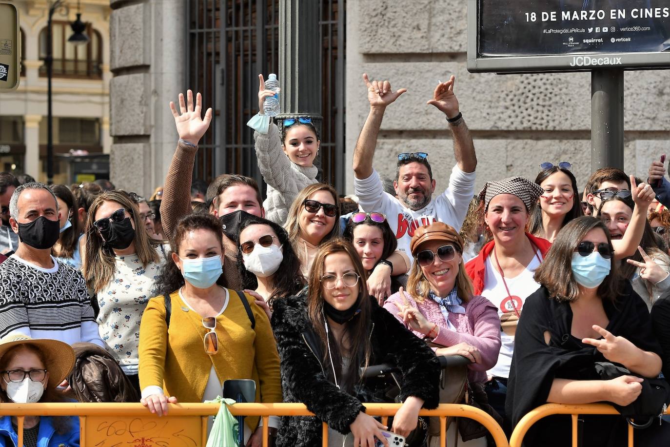 Fotos mascleta domingo: Búscate en la mascletà del domingo 13 de marzo de 2022