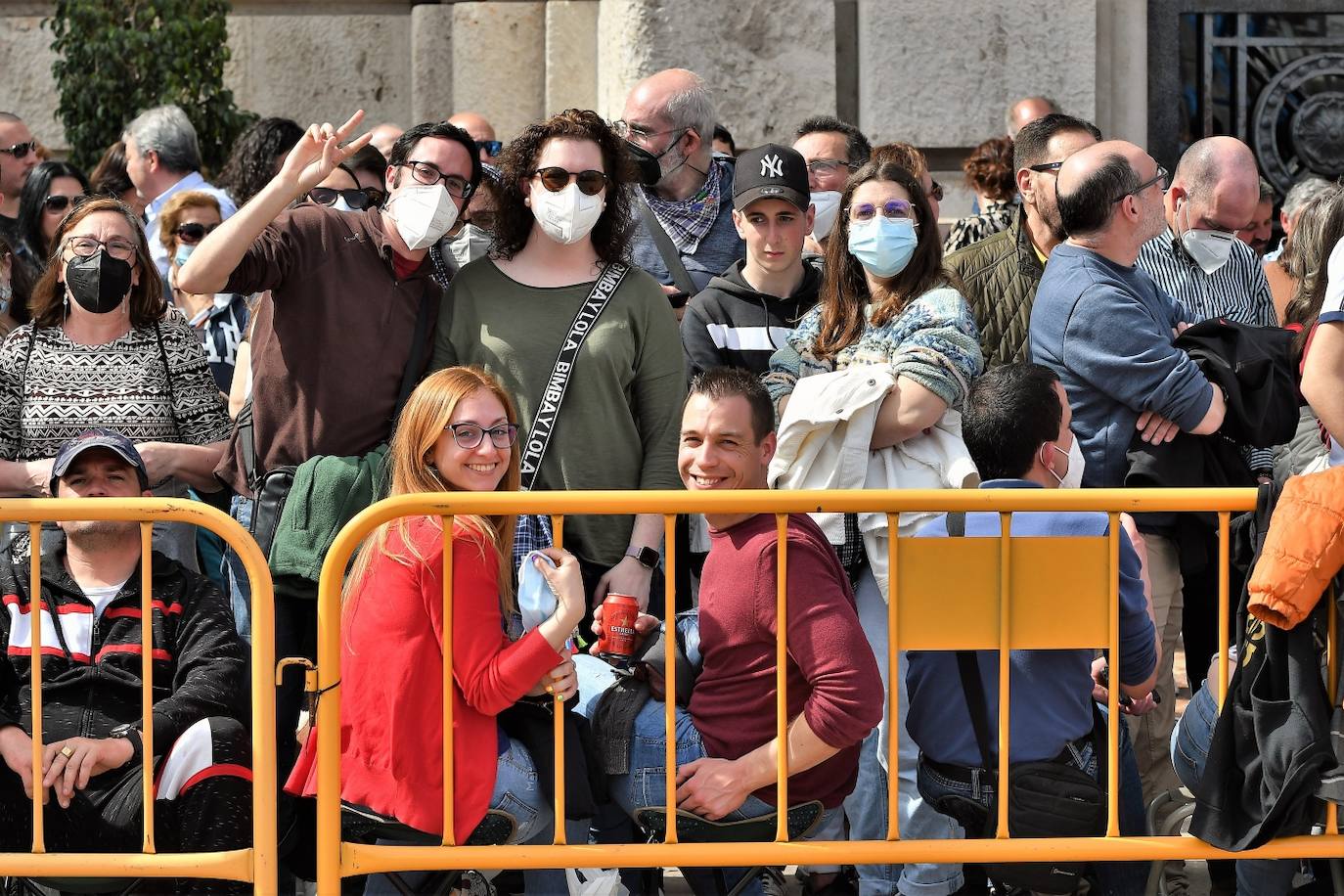 Fotos mascleta domingo: Búscate en la mascletà del domingo 13 de marzo de 2022