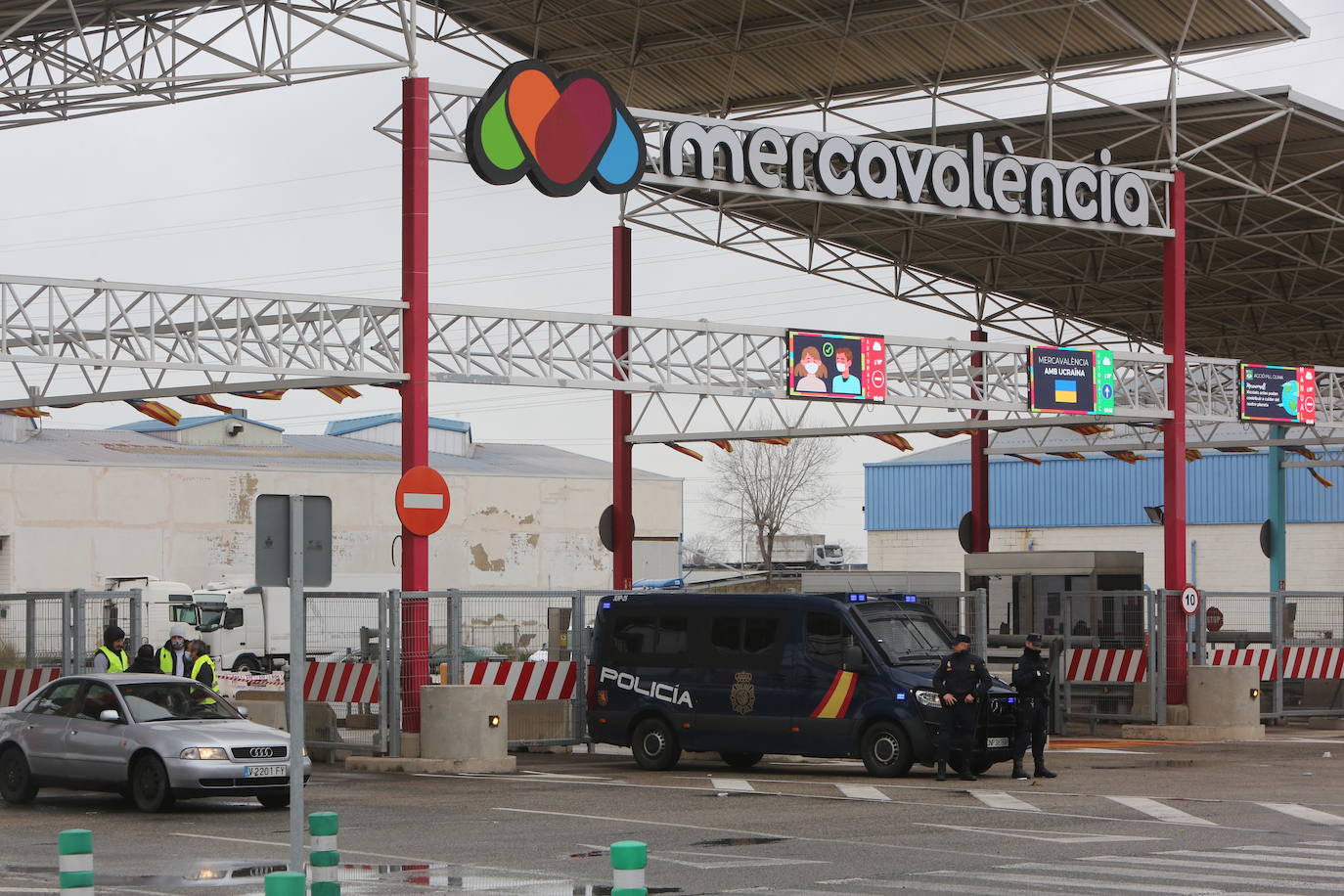 Fotos: Huelga de transportistas en Valencia