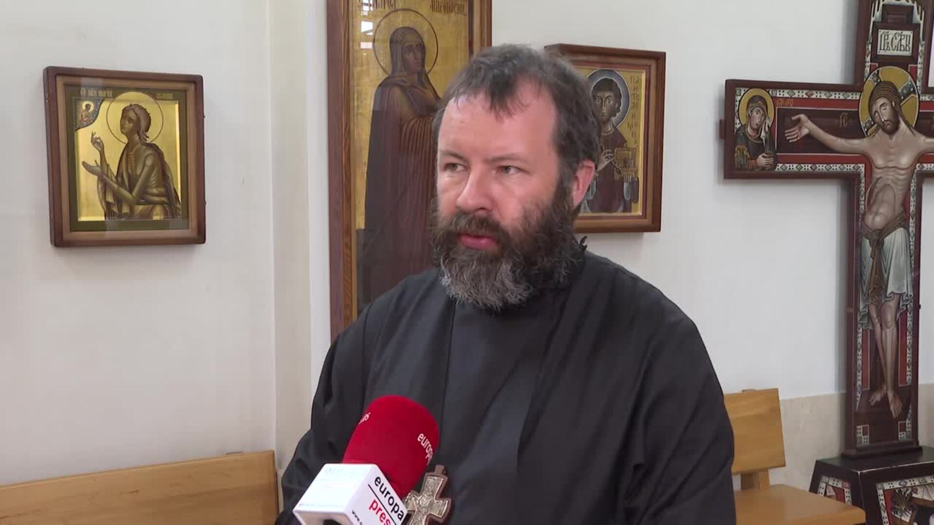 Deán de Iglesia Ortodoxa Rusa ve a Putin "un peligro para su pueblo"